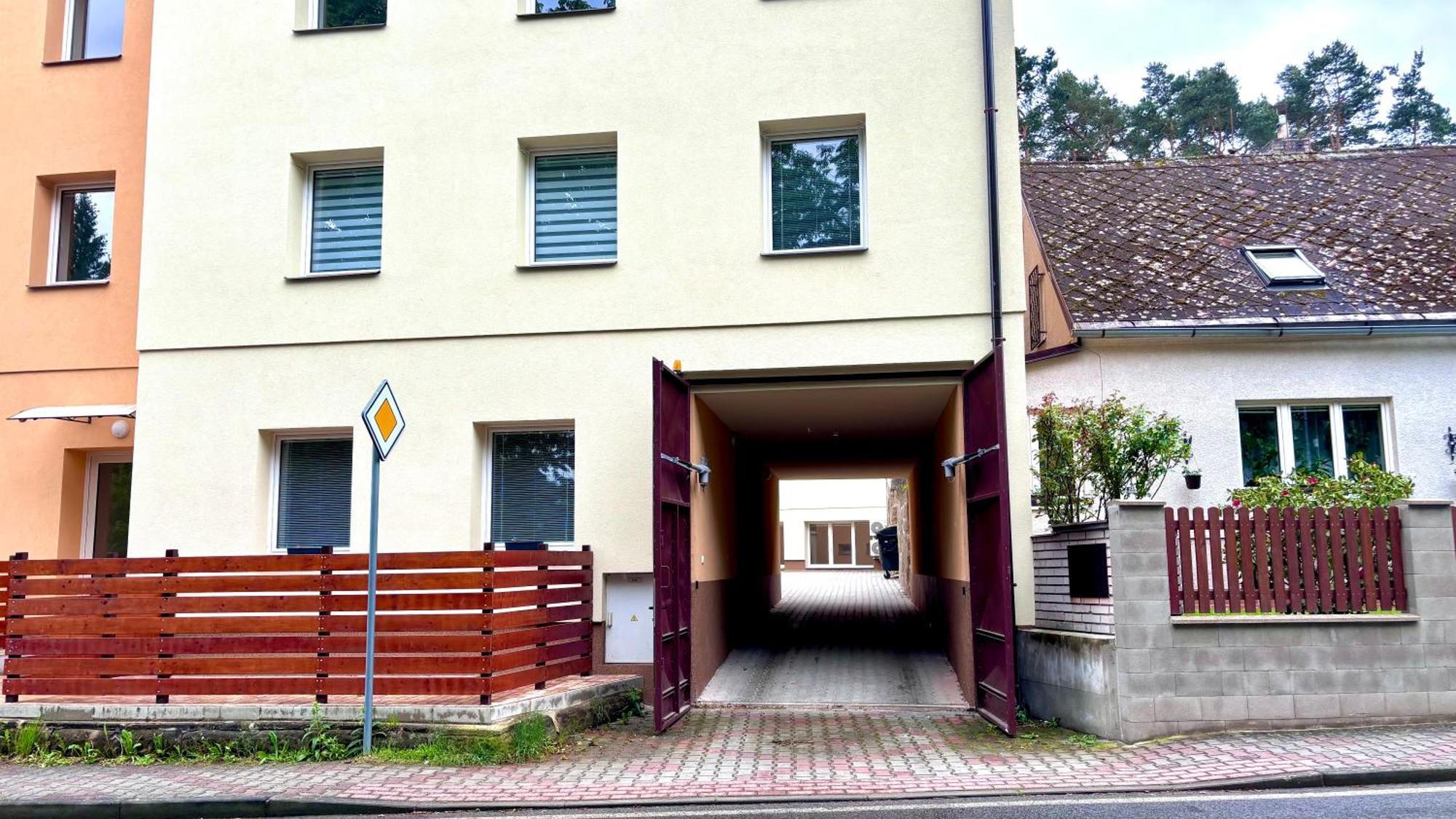 Remote Work Friendly Zahradni Apartman U Jezera Staré Splavy Exteriör bild